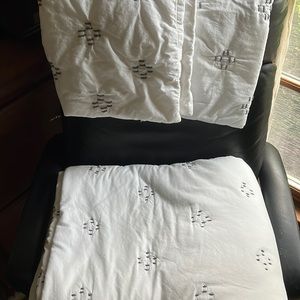 West Elm Dash Stitch Quilt and Euro Shams white/stone Queen size